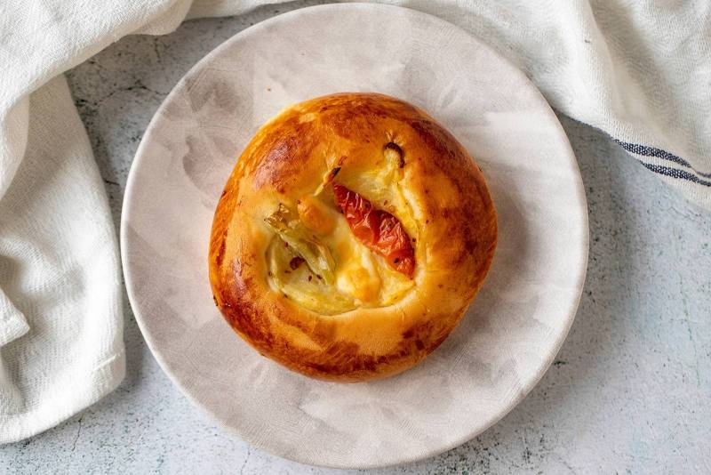 FEUILLETES CHEVRE TOMATE & MIEL